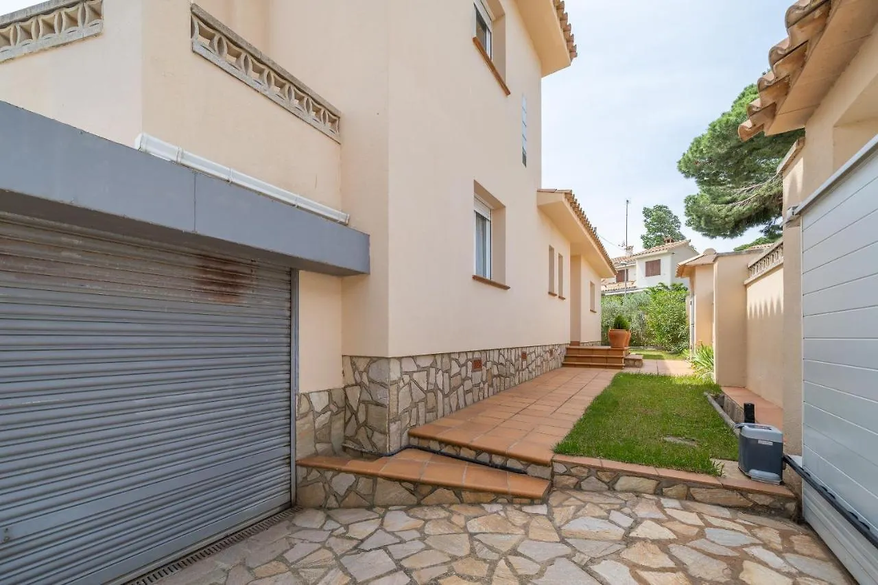 Villa Mercedes L'Escala Spain